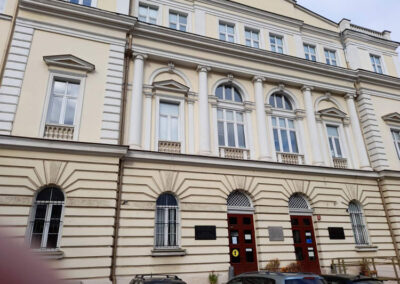 Изпълнение на строително-монтажни работи във връзка с реализацията на проект “Доизграждане на западно крило на сградата на Факултета по журналистика и масови комуникации при Софийски университет „Св. Климент Охридски”